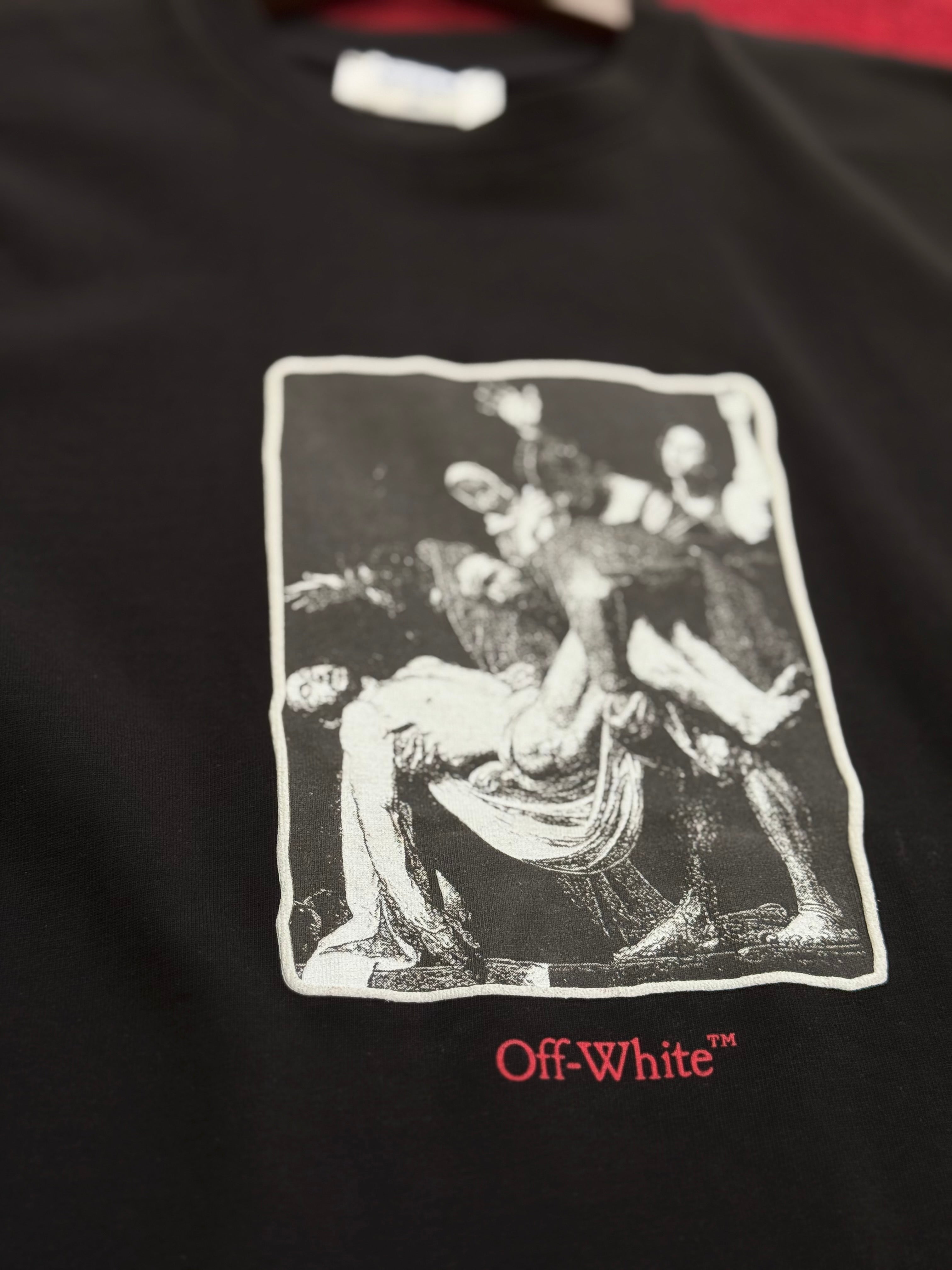 OFF WHITE